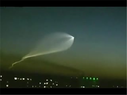 9.8新疆ufo事件懸停5小時(shí)的經(jīng)過(guò)和背后的真相